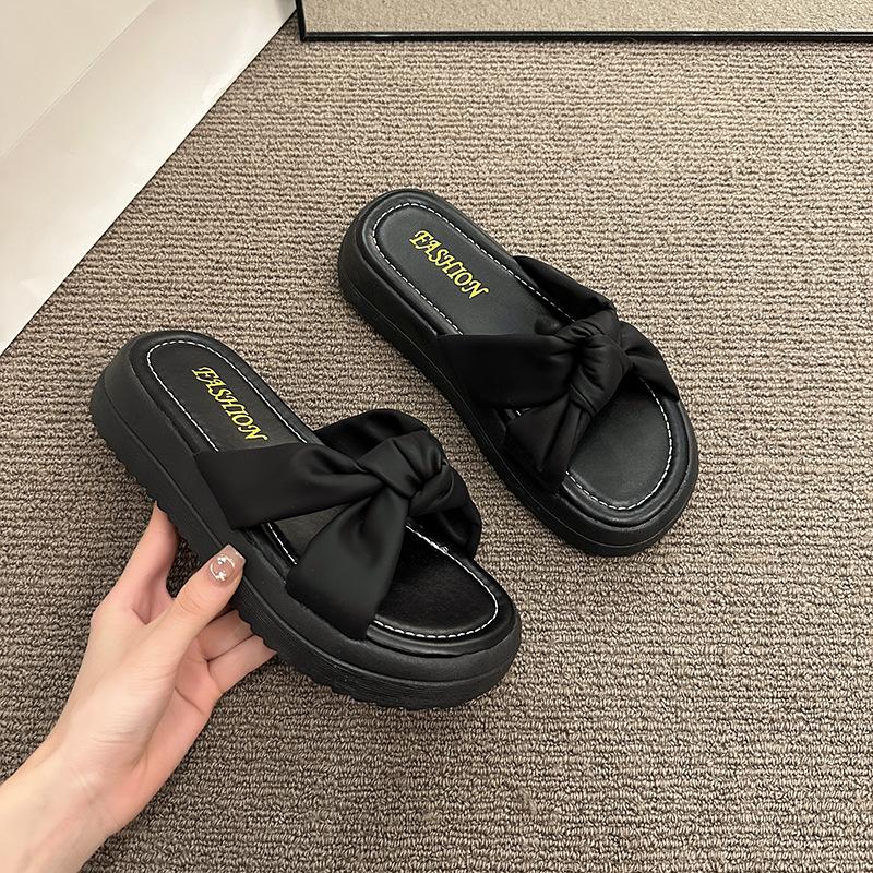 Go Out Slippers Wear Fairy Wind Soft Bottom Beach Sandals Thick Bottom New Summer Height Increase Fashion