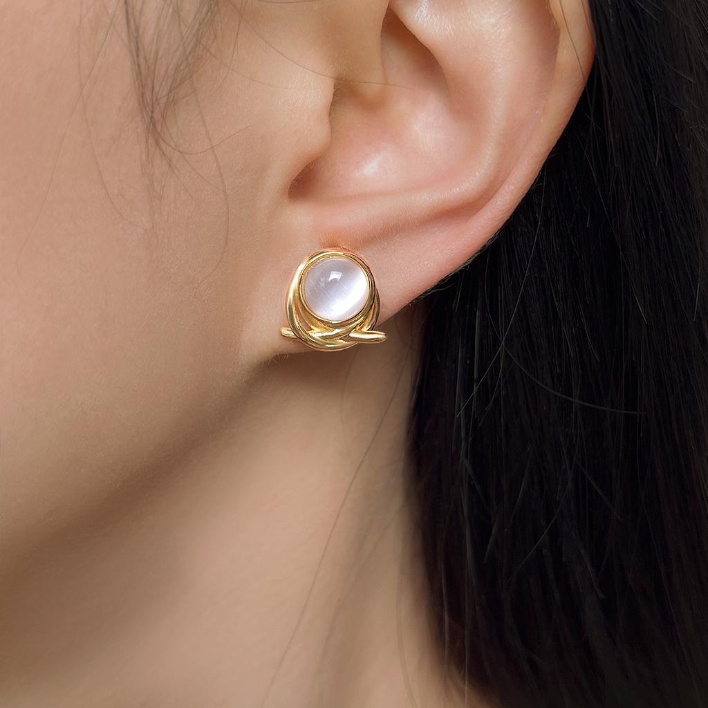18k Gold Geometric Cat's Eye Stone Stud Earrings - French Light Luxury Style