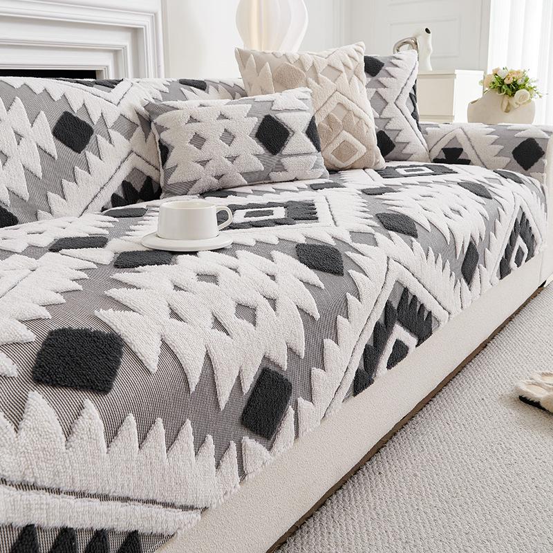 

2025 Новый стиль Мягкий бархатный Нескользящий чехол для дивана - Осенне-зимняя коллекция 70*70cm