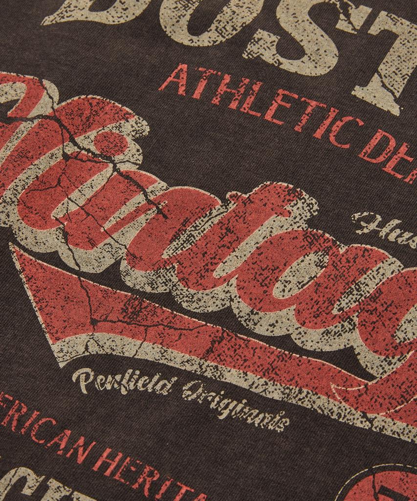 PENFIELD Boston Lettering Vintage Graphic Ringer Short Sleeve T-Shirt Brown_Fs2Kt72U