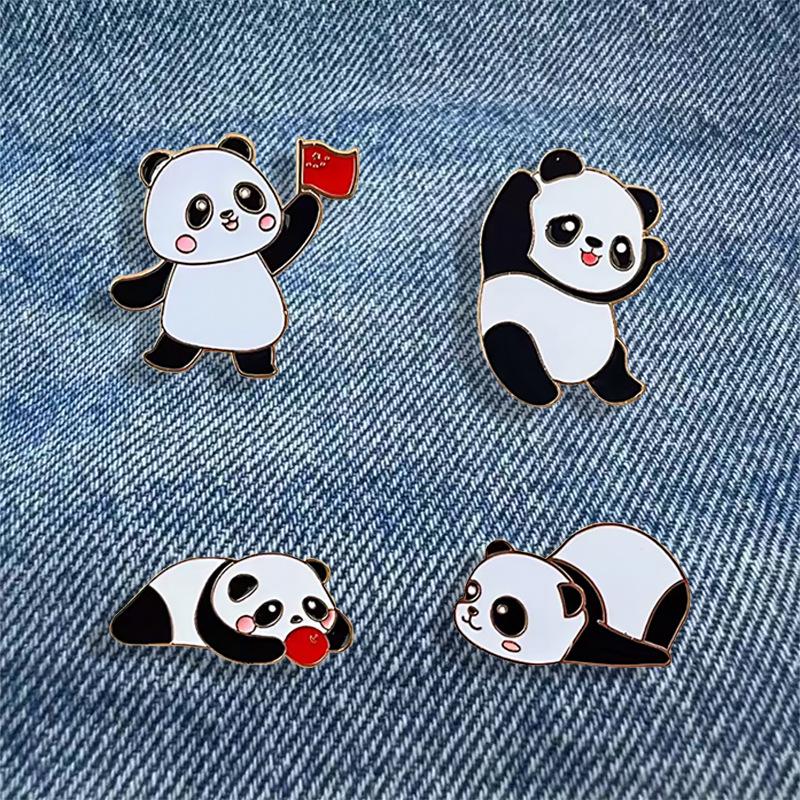 Cartoon Panda Badge: Cute Panda with Flag Brooch for Autumn/Winter Clothing & Backpack Decoration - Unisex Gift