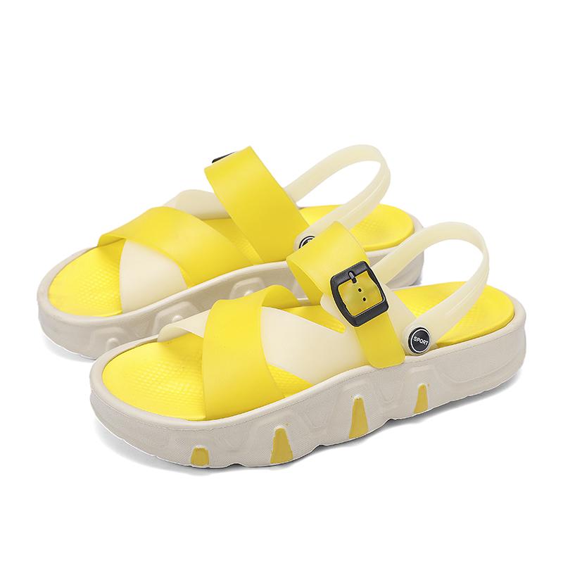 Hot Sale Fashion Men Summer Sandals 2025 Rubber Jelly Shoes Men Designer Slippers Flat Platform Sandals Men Sandalias Hombre