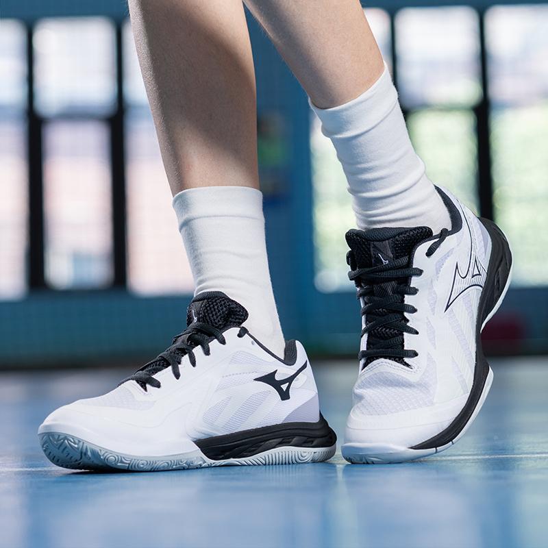 Mizuno Wave Fang EL 2 Wide White Black Unisex Sneakers Grey 71GA242302
