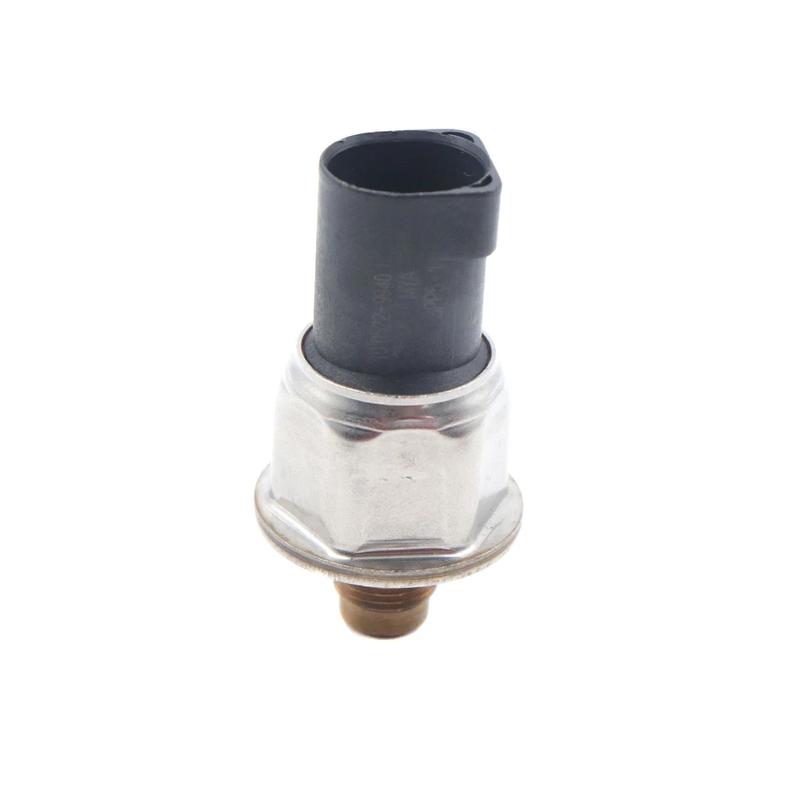 OEM 7L0907597 Oil Pressure Sensor For Ford Galaxy VW Camper Multivan Sharan Touareg Seat Alhambra Porche Cayenne New 3PP5-1