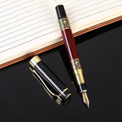 Kreativer Signaturstift aus rotem Sandelholz aus Metall, Geschenke im chinesischen Stil, geschlechtsneutraler Stift des Baozhu-Füllfederhalter-Schreibwarenherstellers für das Büro