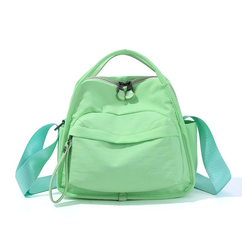 Kompakte und lässige Einzelschulter-Handtasche für den Weg zur Arbeit, stilvolle und vielseitige Umhängetasche