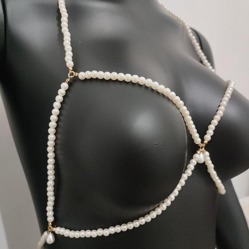 Delicate Handcraft Pearls Chest Necklace Formal Event Jewelry for Daily Wear and Layering