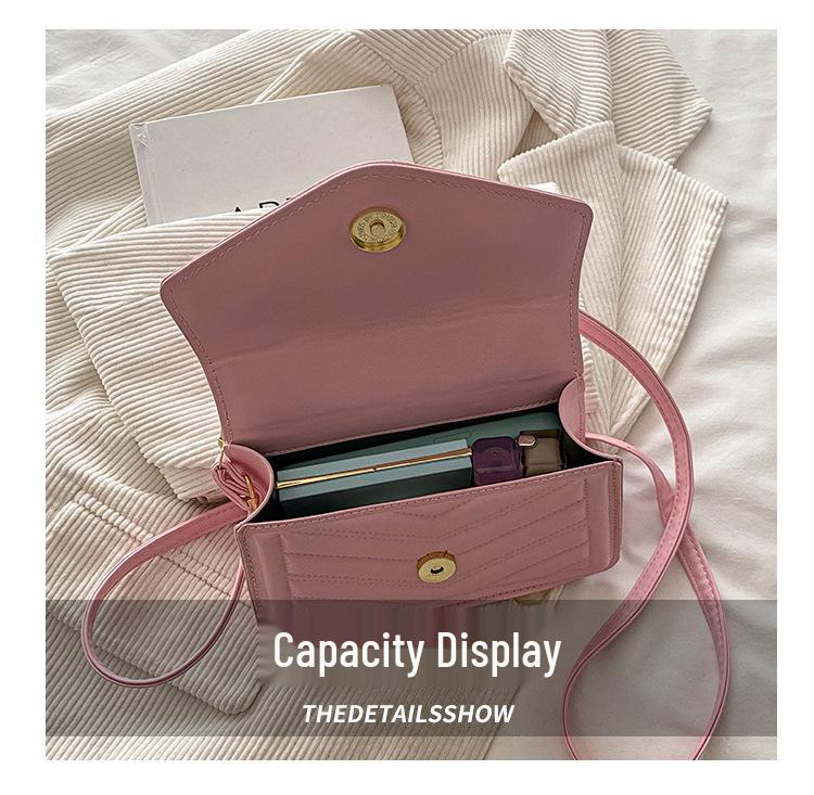 2026 Trendy Retro Quilted Small Celebrity Shoulder & Crossbody Bag for Women