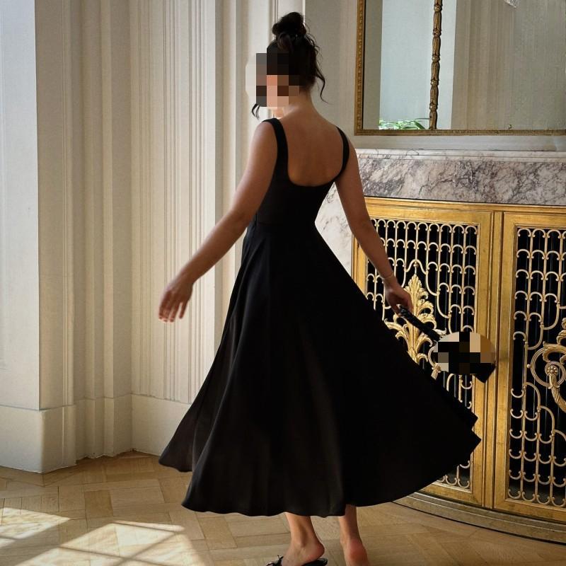 Evropské a americké letní šaty s čtvercovým výstřihem, v pase na šňůrku, áčkového střihu, módní na ramínka, dlouhé