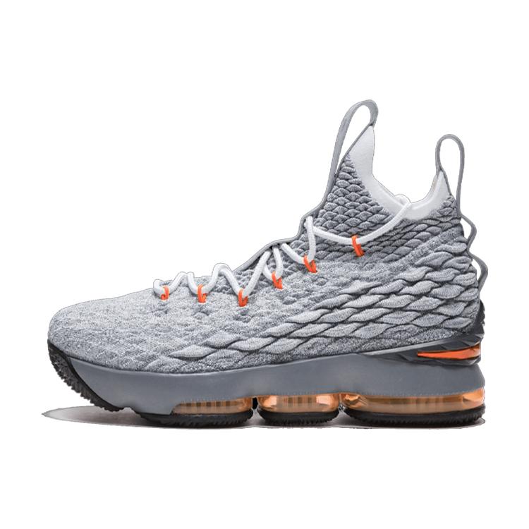 

New Nike LeBron 15 Safety Orange GS 922811-080 37.5