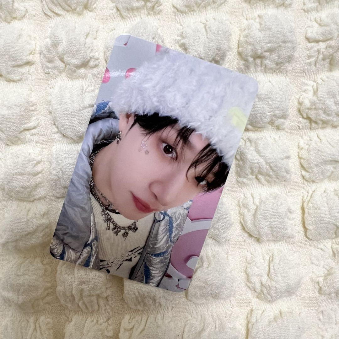 

[ИСПОЛЬЗОВАННАЯ] Коллекционная карточка StrayKids Banchan SKZ5 CLOCK 2/15