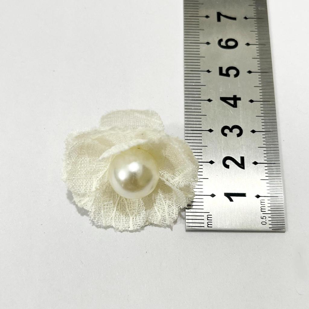 Mori Style White Lace Camellia Earrings: High-End Niche Design for Autumn & Winter 2025