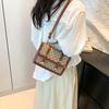 Fashion Niche Foreign Style Women's Bag 2025 New Simple Retro Casual Small Square Bag Simple Portable Shoulder Messenger Bag