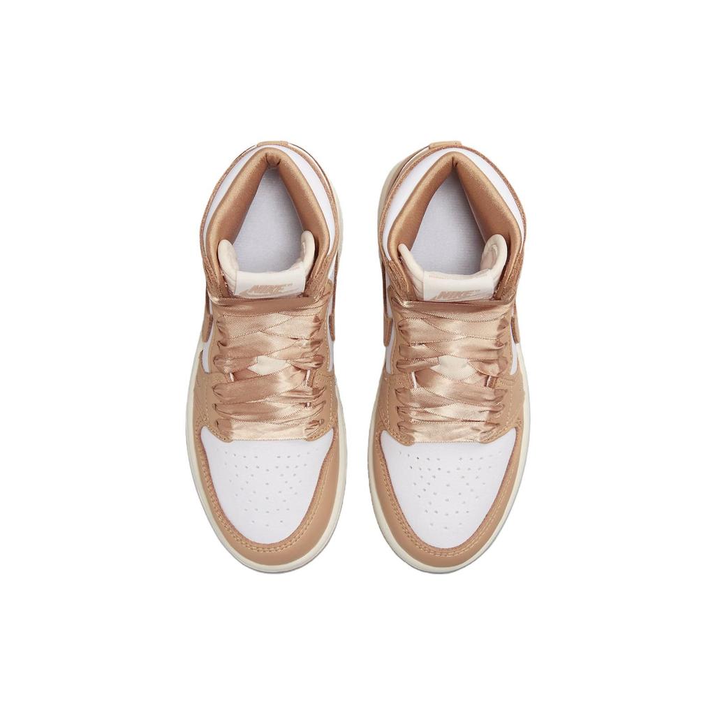Tênis Feminino Air Jordan 1 Retro High OG Praline Bege Branco Vela FN6622-201