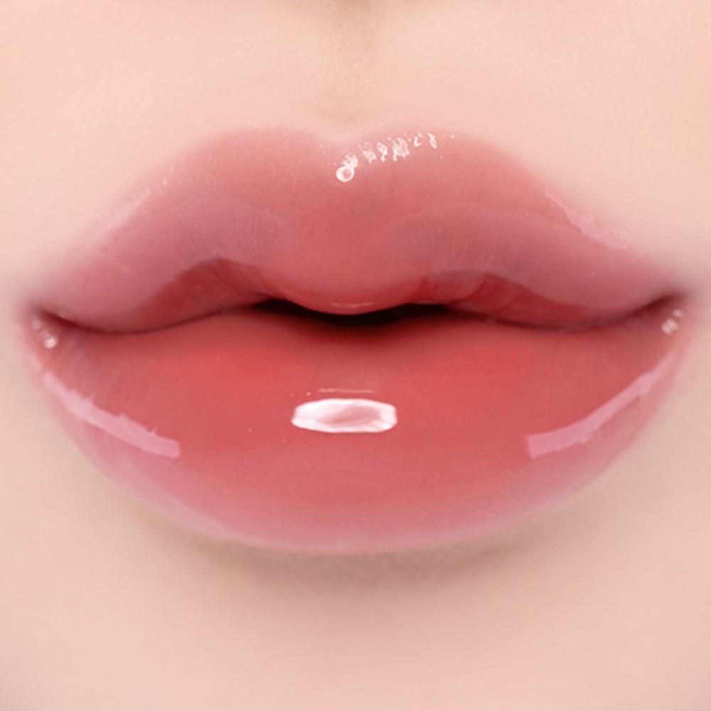 BANILA CO Volume Lip Plumper 3.8g (Choose between Maxi/Light)