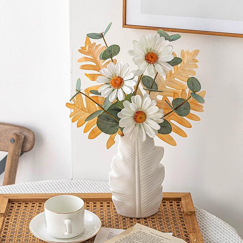 Modern Decorative White Flower Bottle Delicate Anti-fall Minimalist Plastic Vase Handicraft Flowers Container Ornament Office