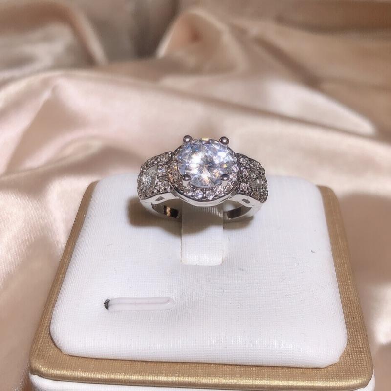 Classic Handmade High Quality Ultra Flash Zircon Platinum Plated Trendy Ring