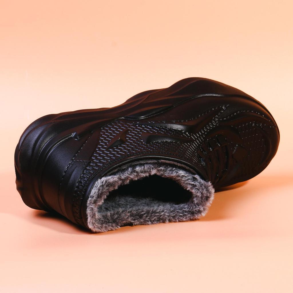 Men's Waterproof Non-Slip Winter Boots with Warm Velvet Lining, Slip-on Design, Cotton Comfort, and Outdoor Protection.