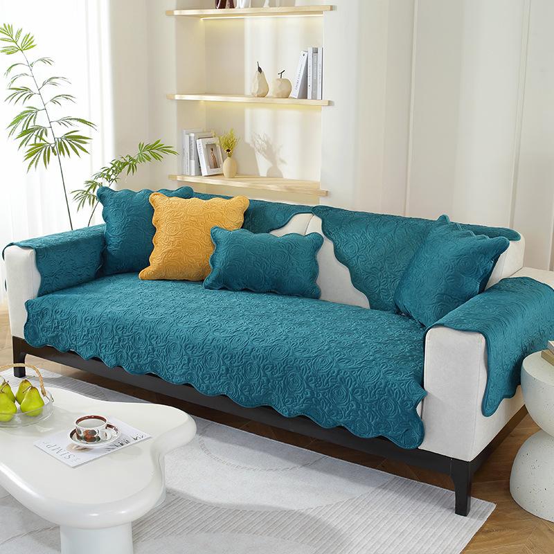 Thicken Plush Sofa Cover Living Room Skin Friendly Jacquard Sofa Towel Anti-slip Solid Color Sofa Protector Slipcovers Removable