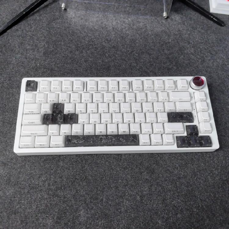 Kohlefaser-Tastaturen Tastenkappen Mit Anti-Fingerabdruck-Oberfläche Schnelle Installation Verbessert das taktile Feedback Für die meisten mechanischen Schalter