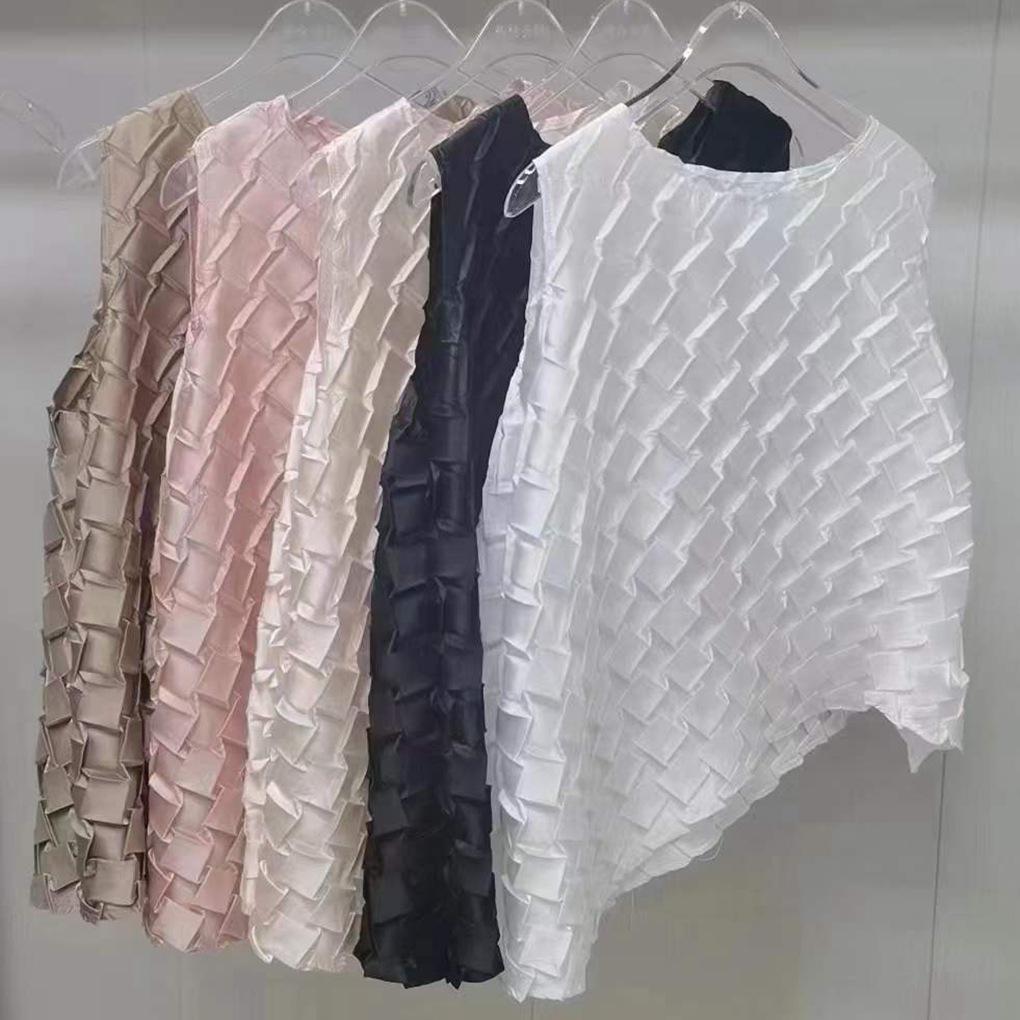 

Women s Irregular Ruched Summer T-shirt - Versatile & Fashionable. One Size