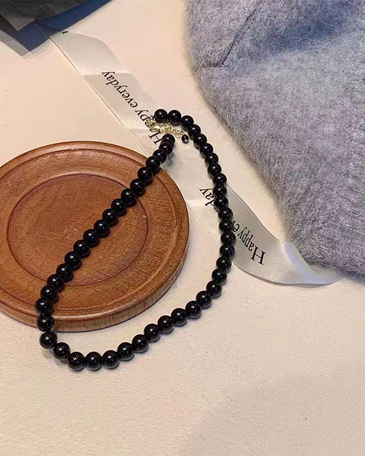 Black Natural Stone Necklace Women's New Popular Black Agate Beaded Collarbone Chain Premium French Sweater Necklace