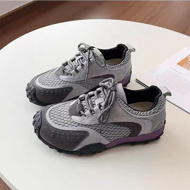 Retro contrasting color splicing flat-bottomed German training shoes for women's 2025 new versatile, comfortable and breathable casual sports Forrest