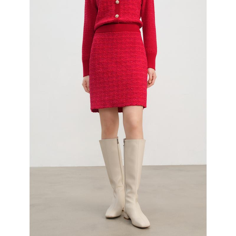 Red Luck and Charm Xiaoxiangfeng A-line Skirt Sweater Waist Skirt