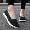Scarpe da donna Primavera/estate Scarpe basse slip-on in rete traspirante per donna Mocassini Sneakers leggere Scarpe da ballo da donna Scarpe casual