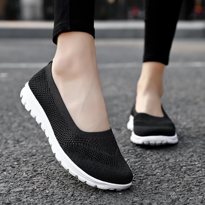 Scarpe da donna Primavera/estate Scarpe basse slip-on in rete traspirante per donna Mocassini Sneakers leggere Scarpe da ballo da donna Scarpe casual