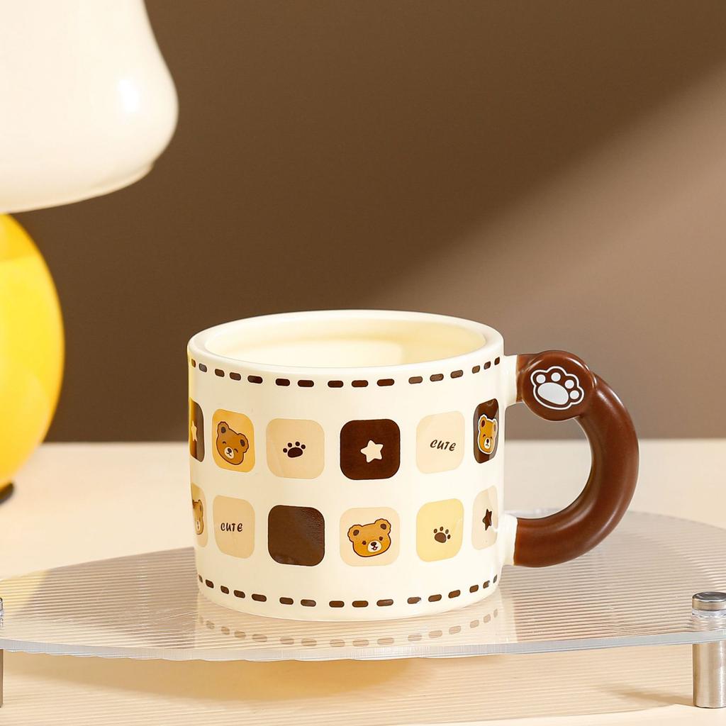 Roztomilý roztomilý medvídek Single Cup Kreslená dívka Keramický šálek Vysoce vypadající domácí Hrnek odolný vůči vysoké teplotě Malý dárek Kelímek na vodu
