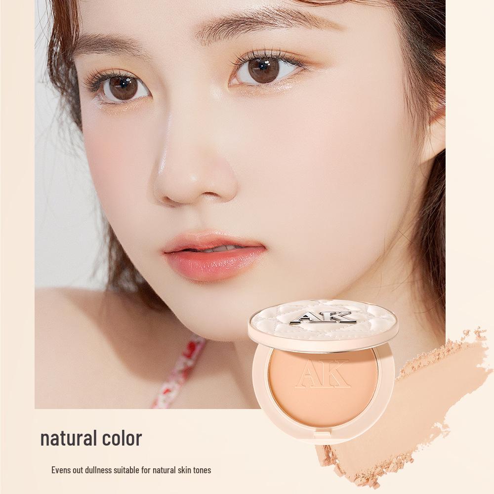 

Тот же бренд AK Молочный чай Кожаный порошок: Стойкий, матирующий консилер для фиксации — Не скатывается и не отпечатывается, Медовый финиш