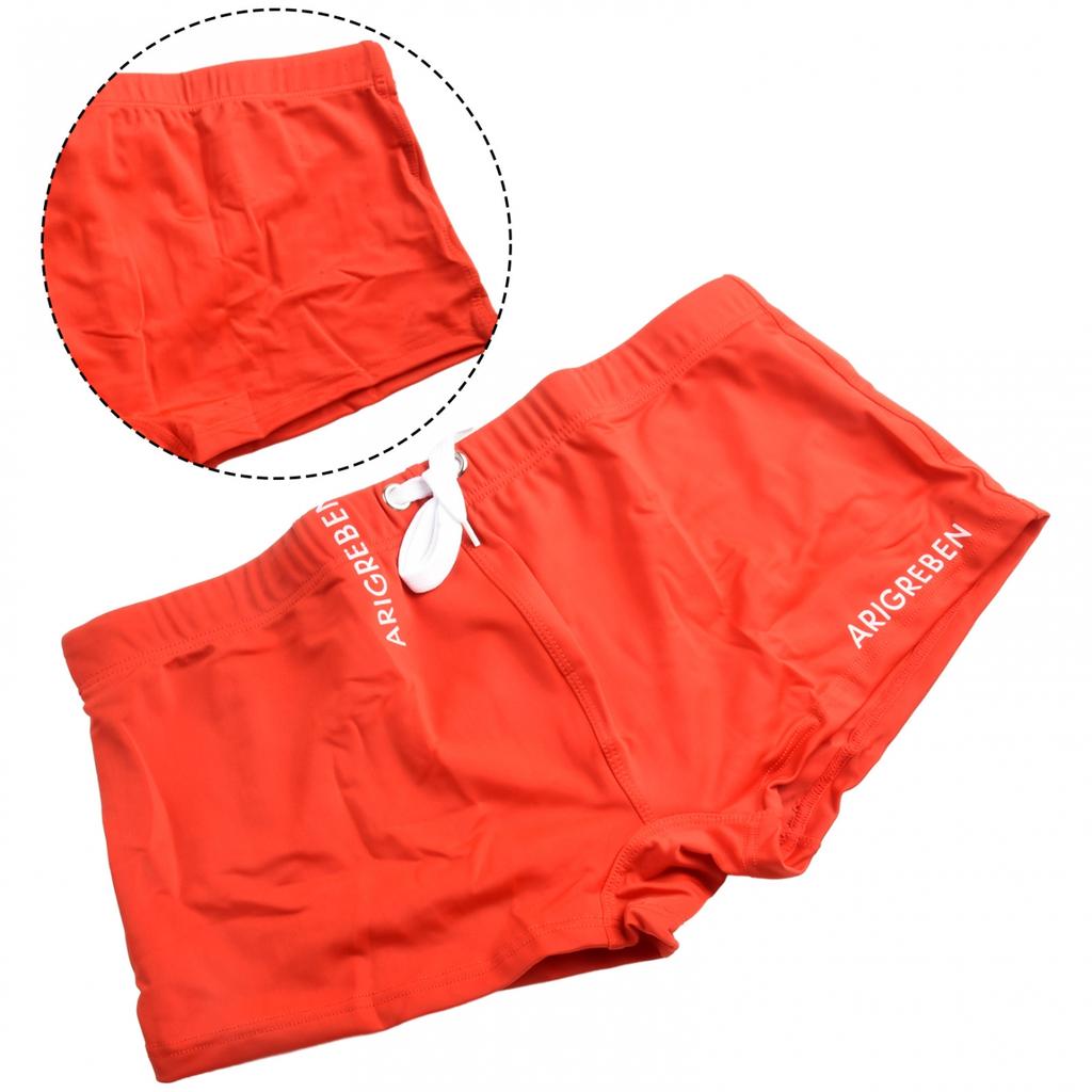 Atmungsaktive und bequeme Herren-Badeshorts mit Kreuzdesign, ideal für den Sommer