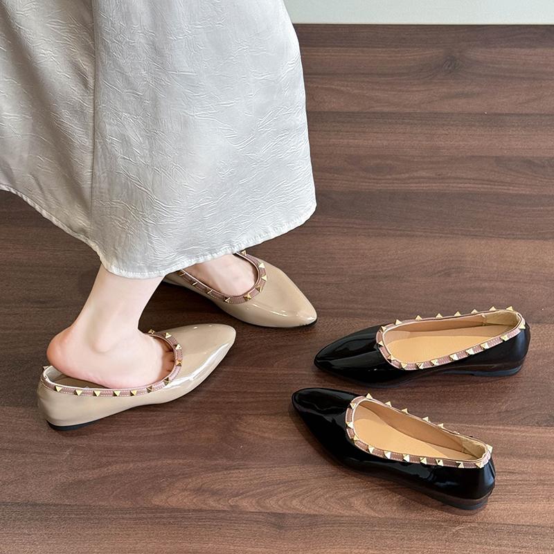 Fashion Heightened Inside 5 Cm Rivet Light Mouth Nude Pointed Toe Soft Patent Leather French Style Single Shoes for Women