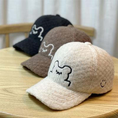 Hut Damen Winter Niedlicher Bär Baseballkappe Neu Koreanischer Stil Herbst und Winter Warme Plüsch Schirmmütze Zeigt kleines Gesicht