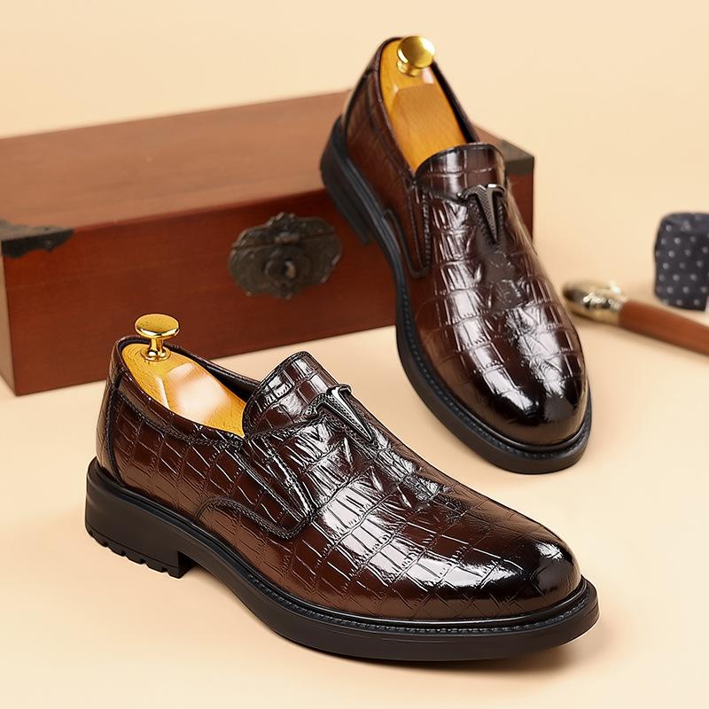 Fashion 2025 Spring New Designer Leather Shoes for Men Solid Color Fashion Casual Platform Loafers Man High Quality Dress Shoes Male