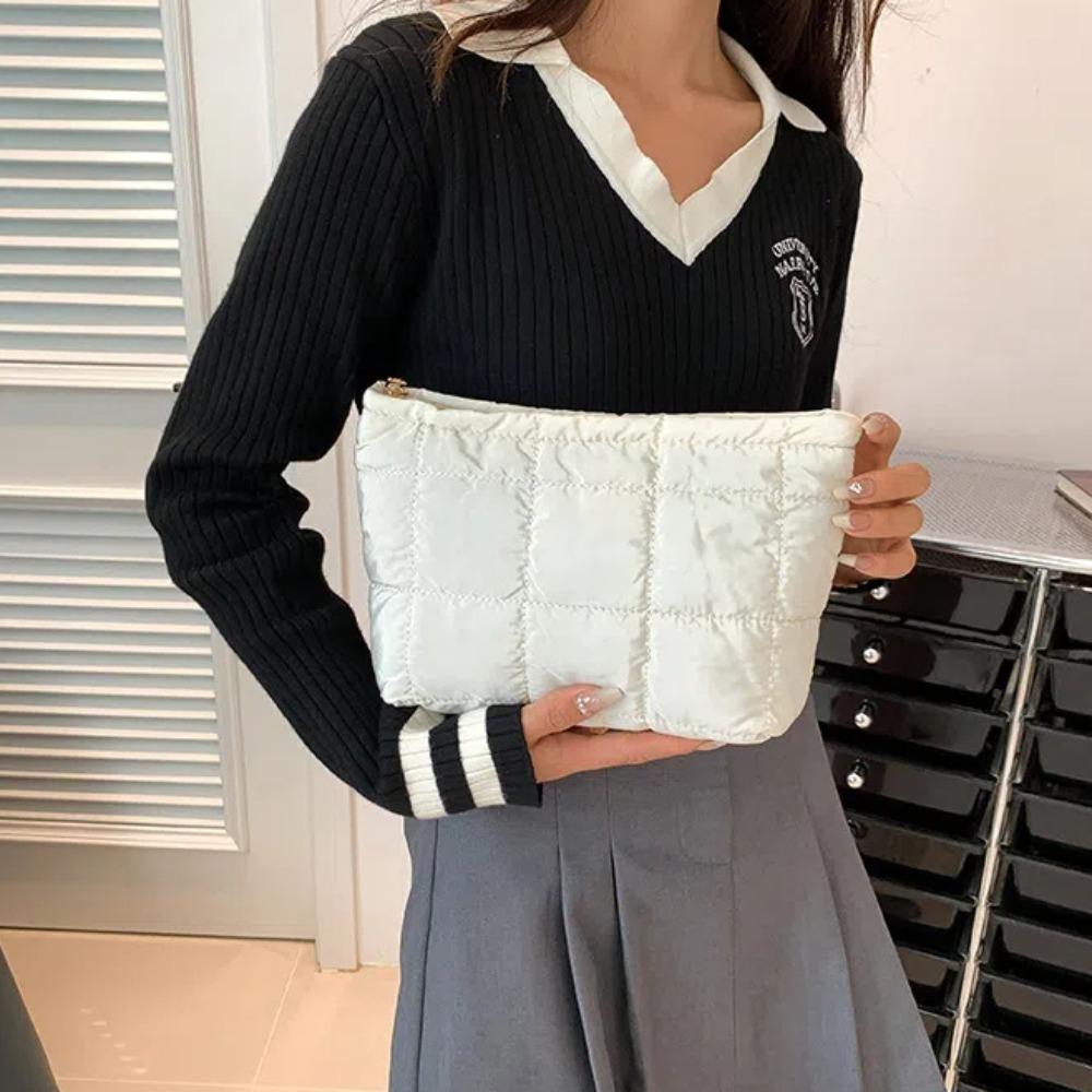 Large Capacity Puffer Pouch Cotton Filled Thick Plaid Clutch Bag Puffer Padded Makeup Bag School