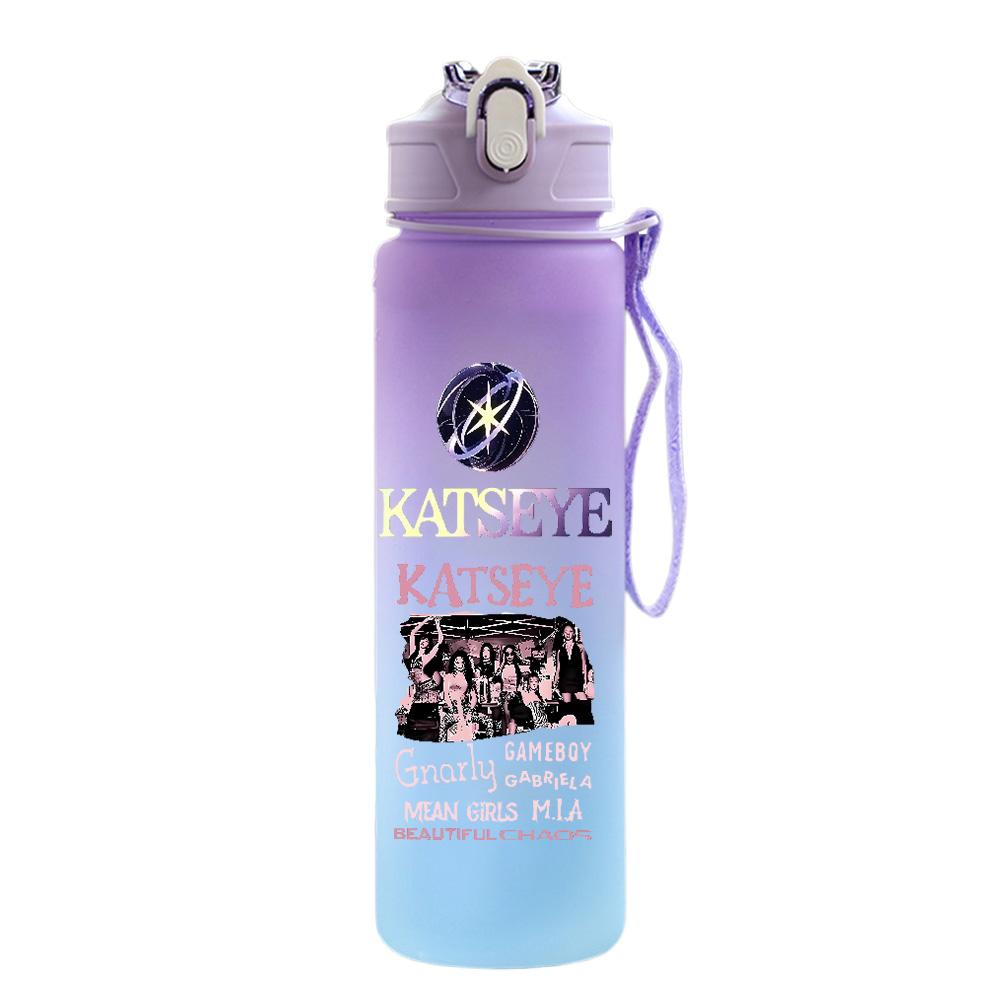 750Ml Water Bottle Anime Cartoon KATSEYE Printed Large Capacity Drinking Cup Portable Outdoor Sports Water Cup Children Kid Gift