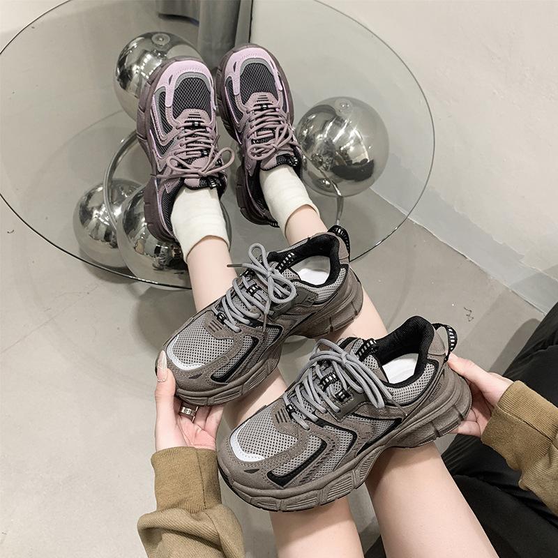 European Station 2025 Explosive Street Dad Shoes Women's Soft Leather Campus Thick-soled Versatile Inner Height Increase Casual Sneakers Women