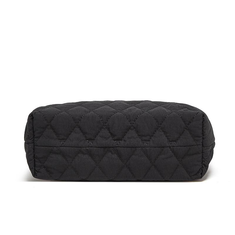 Niche design simple casual cotton rhombus handbag shoulder bag versatile trend underarm bag women