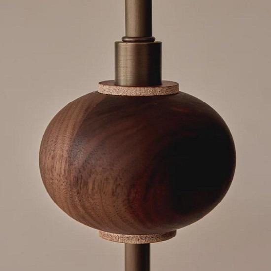 1950er Mid-Century Modern Messing Kronleuchter | Mid Century Holzkugel 3 Arme Italienisch Modern Deckenanhänger | Stilnovo Messing Deckenleuchte