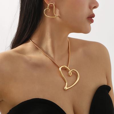 Tooxika Personalised Simple Alloy Hollow Heart Design Necklace