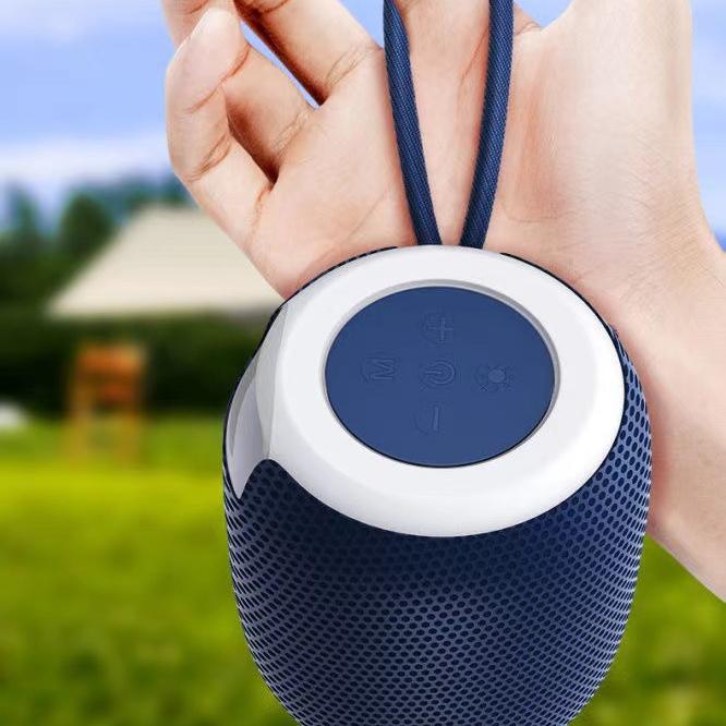 Outdoor portable wireless Bluetooth speaker, subwoofer, car and home with colorful lights, atmospheric small mini speaker