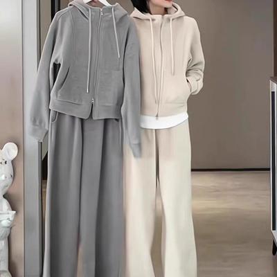 Women's Influencer Fleece-Lined Sportswear Set: Hooded Sweatshirt & Wide-Leg Pants for Autumn/Winter Casual & Running.