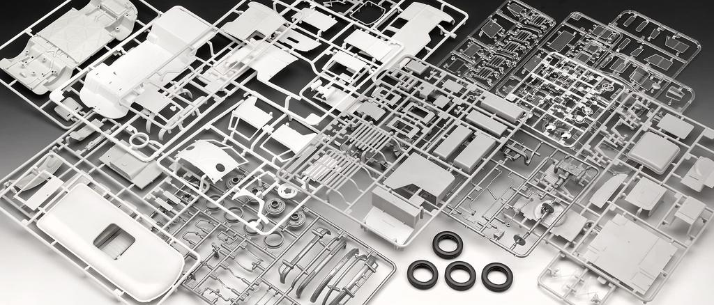 German Revell Volkswagen T1 Camper Plastic Model Kit 07674 1/24