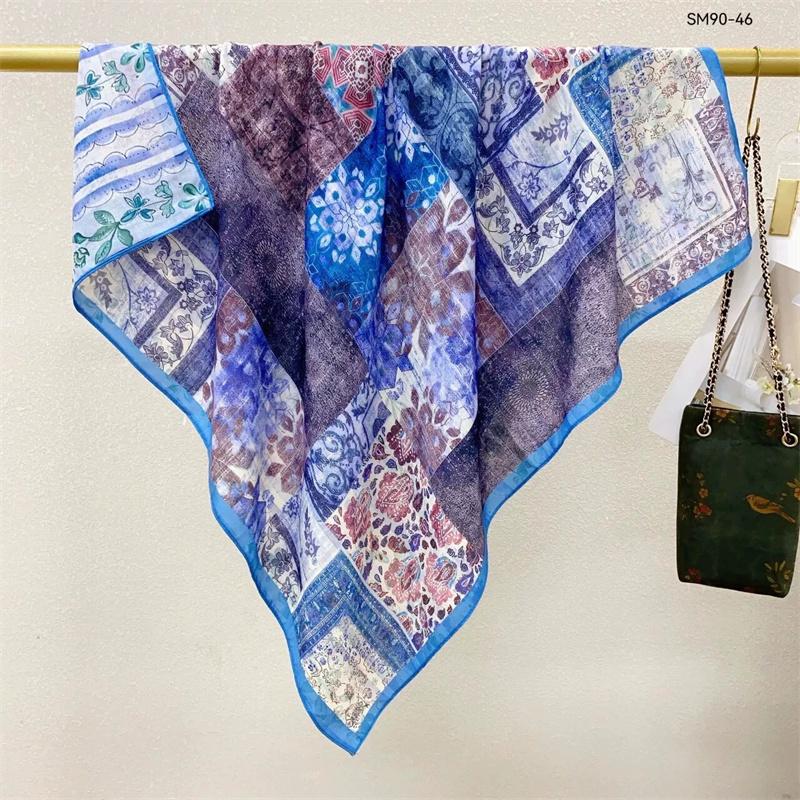 Double-Sided Faux Silk And Wool Printed Scarf For Women Spring And Autumn 90Cm Square Scarf Foulard Bandana Femmel Headscarf