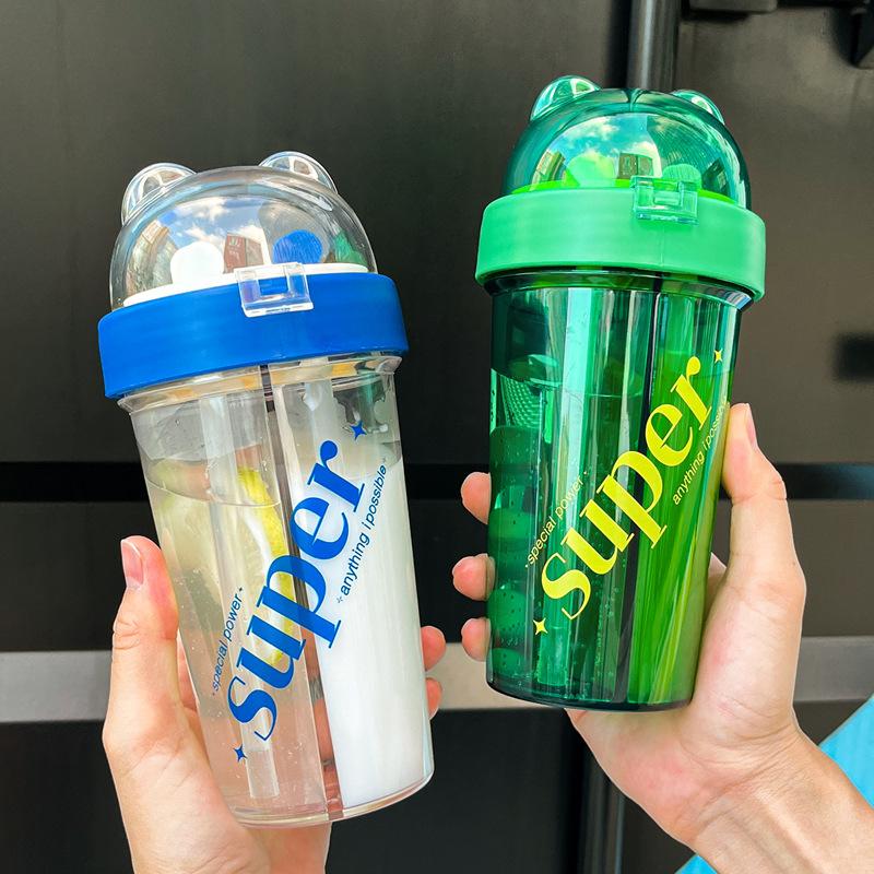 

Милый кролик, разделенный склад, двойная чашка для питья, пластиковая чашка для воды высокой красоты, студенты мужского и женского пола, детская портативная чашка