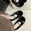 Flat-bottomed White Mary Jane Fluffy Shoes Women's Shoes Wear 2025 New Autumn and Winter Velvet French Gentle Single Shoes