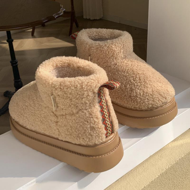 Women's Winter Short Boots - Comfortable Cotton Slippers with Fleece, Thick Soles, Warm and Versatile for Outdoor Wear.