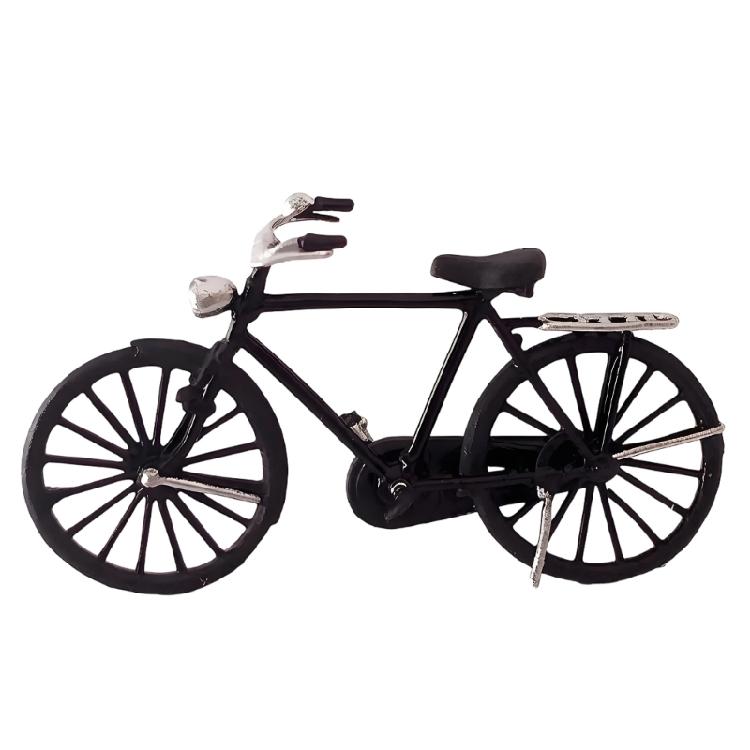 

1:64 Scale Hand Painted Miniature Figures for Dioramas Props,Photography Collector Realistic Gentleman Bike Figure Models